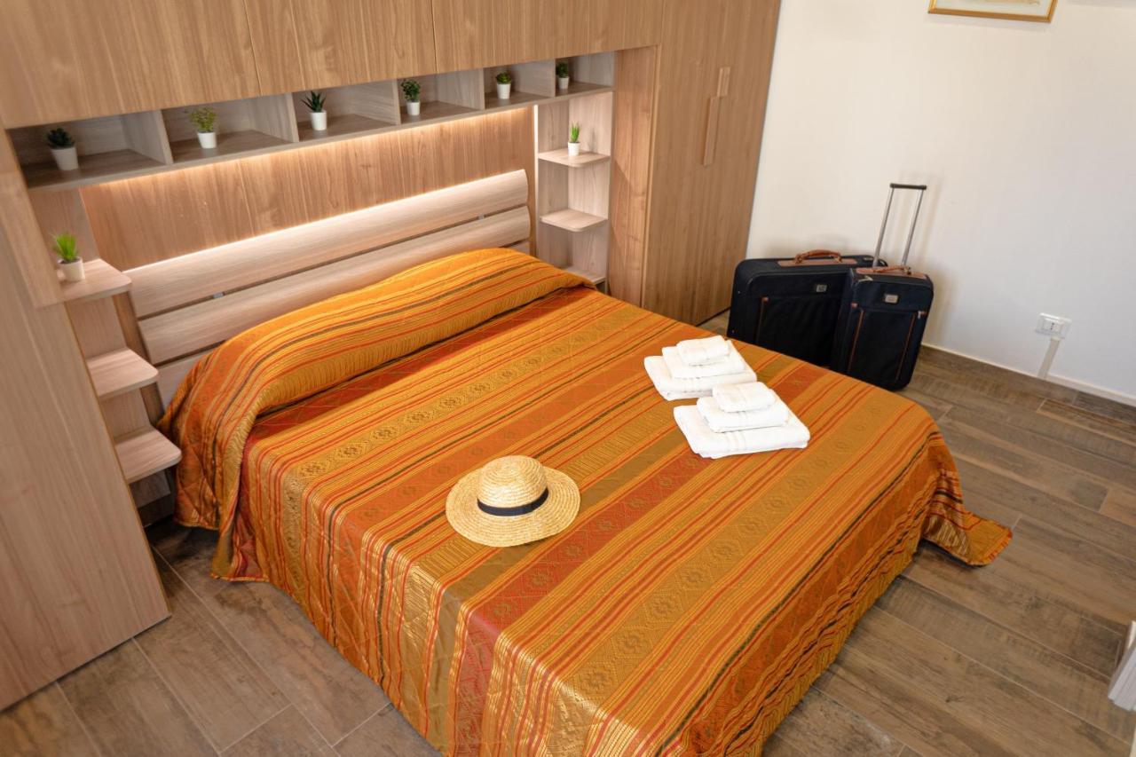 Stella Di Mare Guesthouse Бари Экстерьер фото